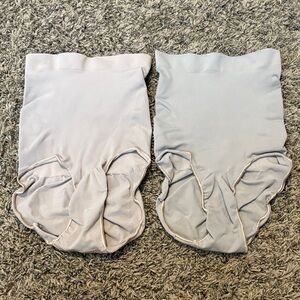 (2) SKIMS Sculpting High Waist Briefs, Size S/M